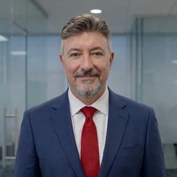 Oscar R. Fernandez